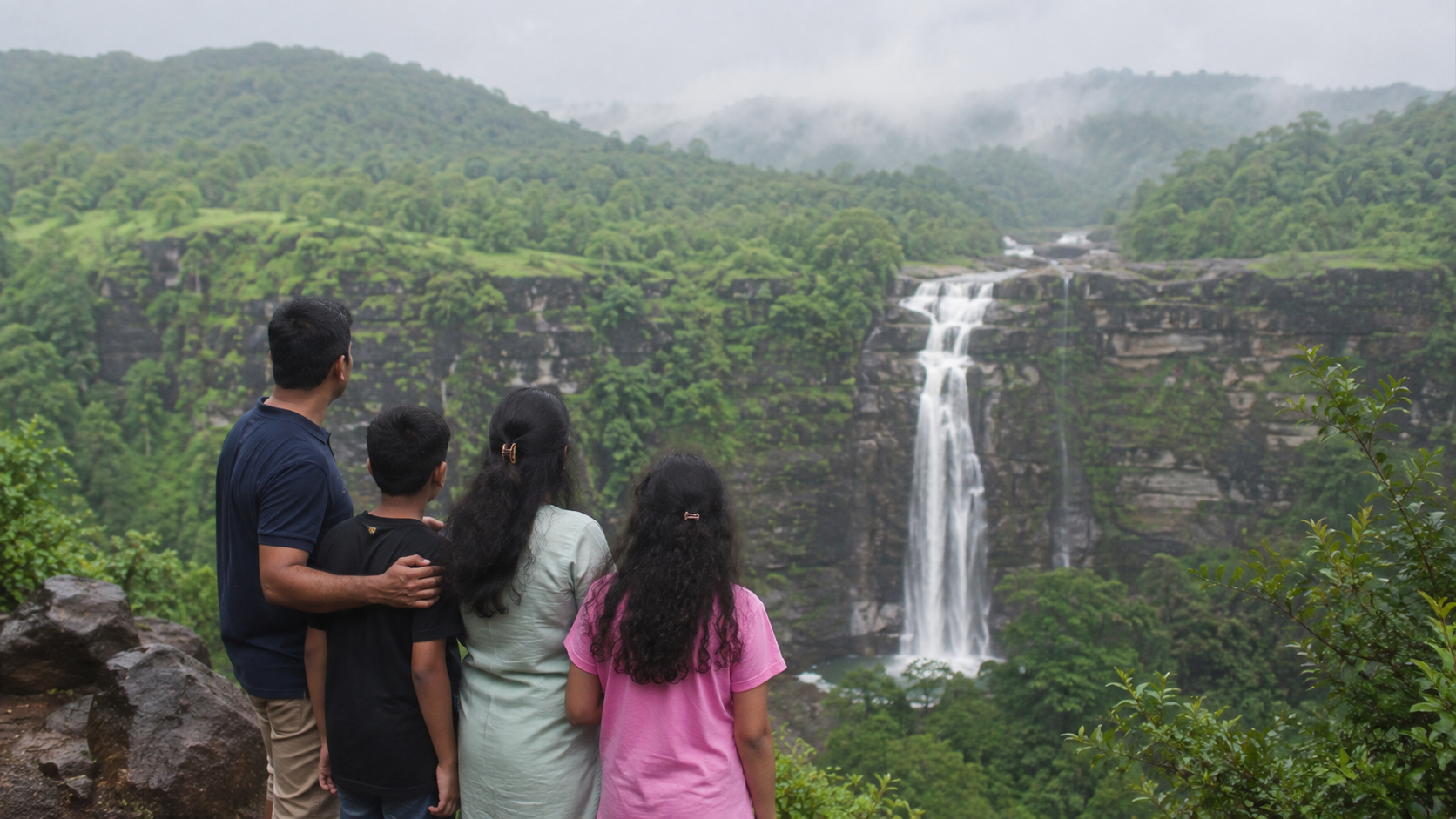 Chimer Waterfall with Children: A Remote Family Trek Decision Guide